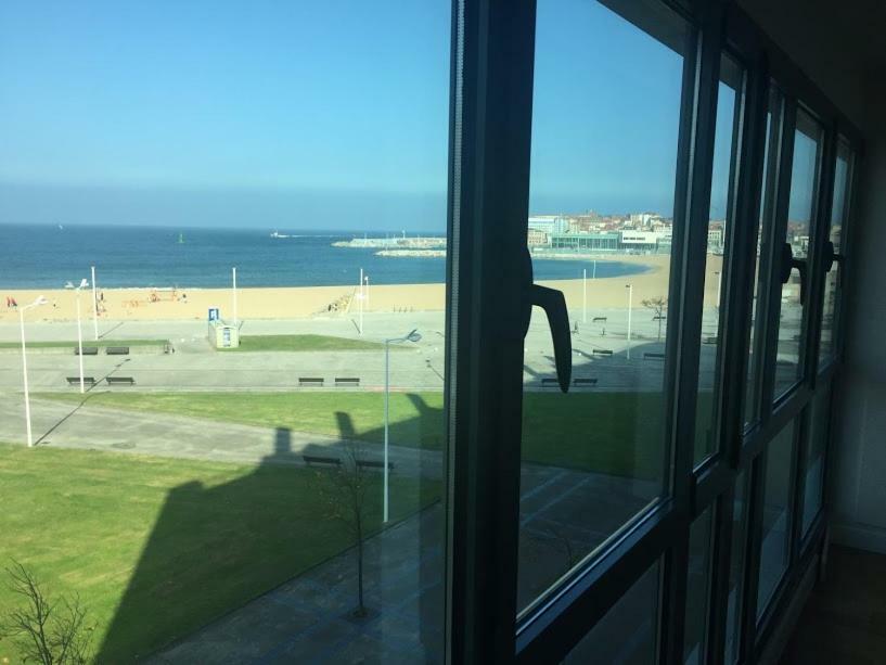 Primera Linea Playa+Parking Gratis Gijon Exterior photo